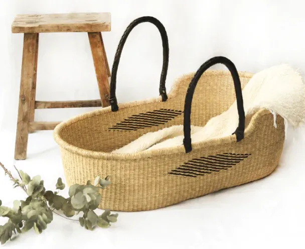 MALIKAH Handwoven Moses Basket With Leather Handles